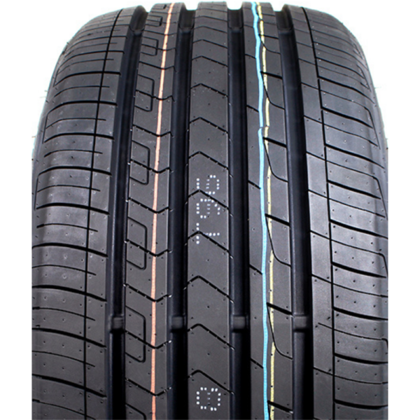 Zmax Zealion 265/40R21 105WXL